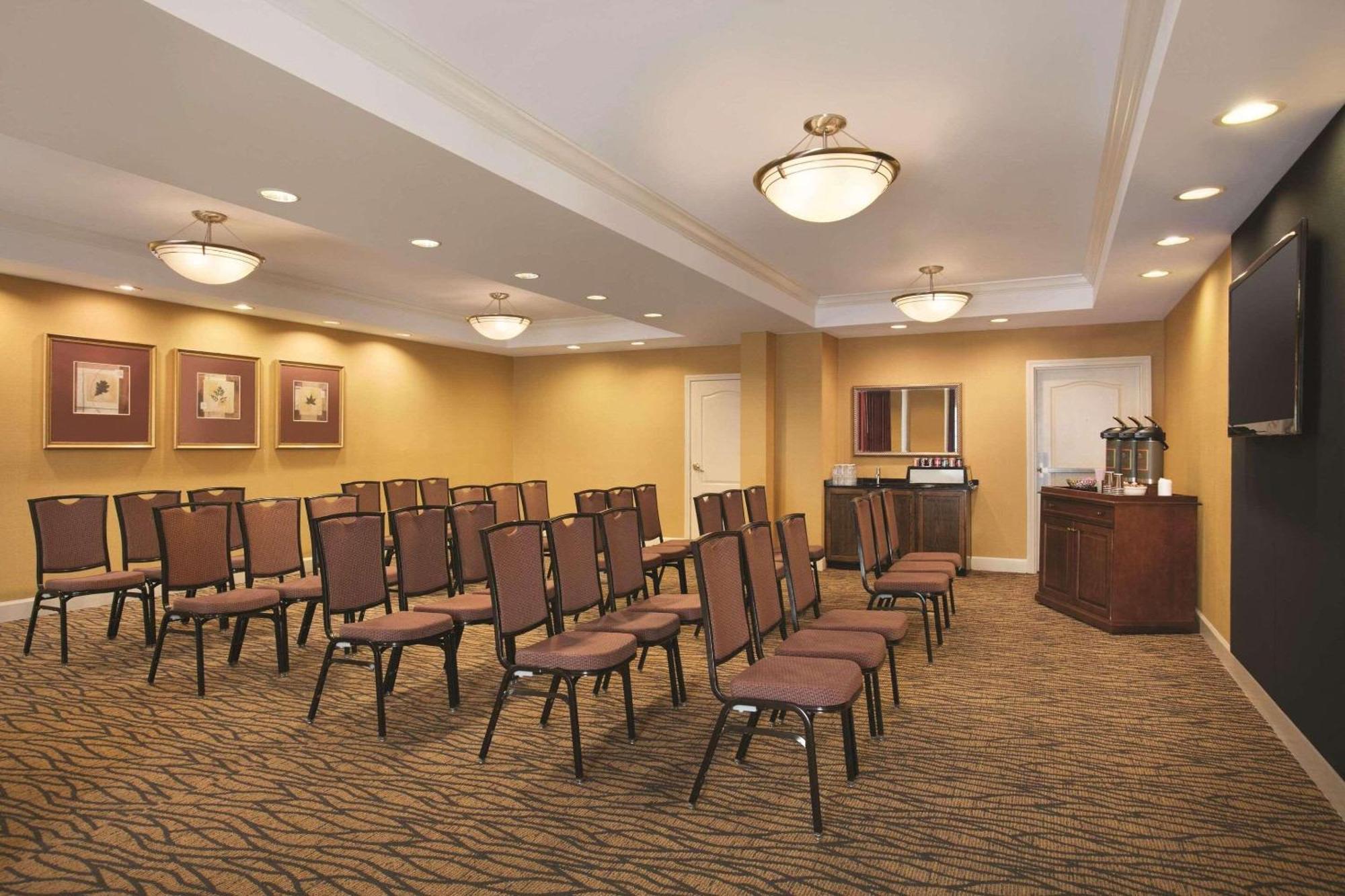Country Inn & Suites By Radisson, Atlanta Airport North, Ga Exterior foto